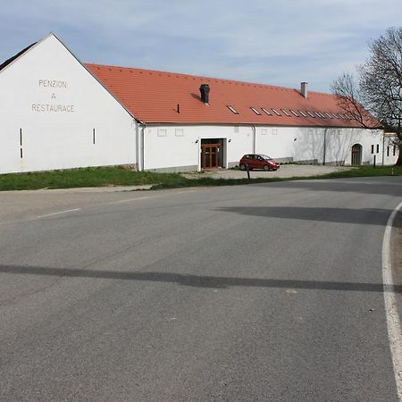 Hotel Penzion Vanůvecký Dvůr Telč Esterno foto