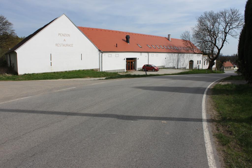 Hotel Penzion Vanůvecký Dvůr Telč Esterno foto